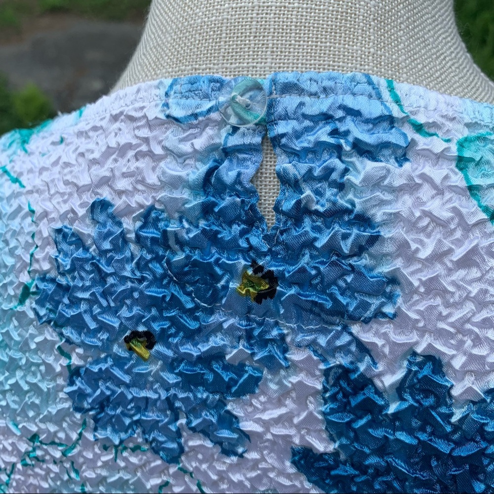 Two piece popcorn top and jacket blue green floral design Guessing L-XL - Picture 5 of 16